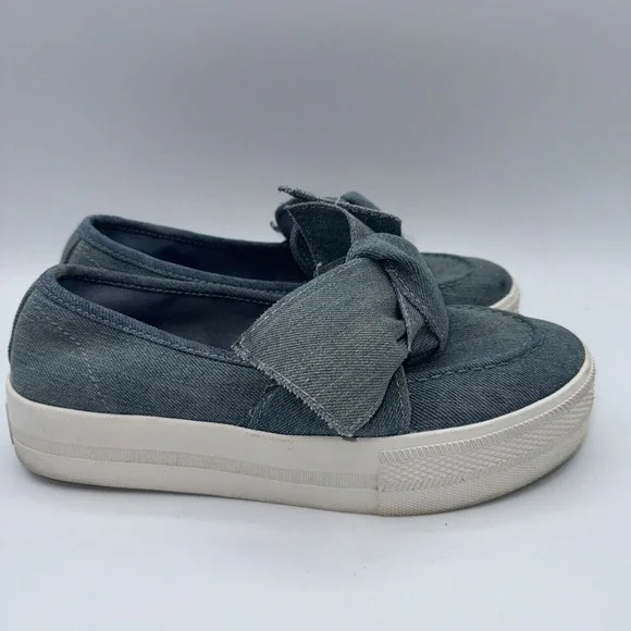 G By Guess Shoes Womens Sz 8M Blue‎ White Slip Ons - Picture 3 of 7